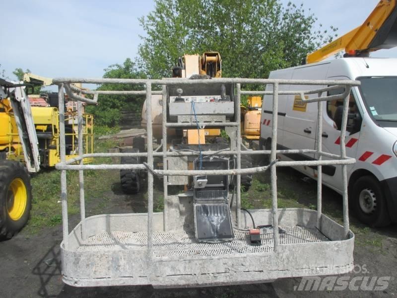 Manitou 160 ATJ Nacele cu brat articulat