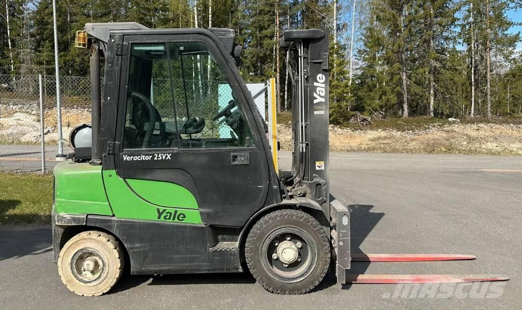 Yale GLP 25 VX Stivuitor GPL