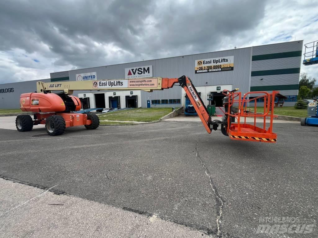 JLG 860 SJ Nacele cu brat telescopic
