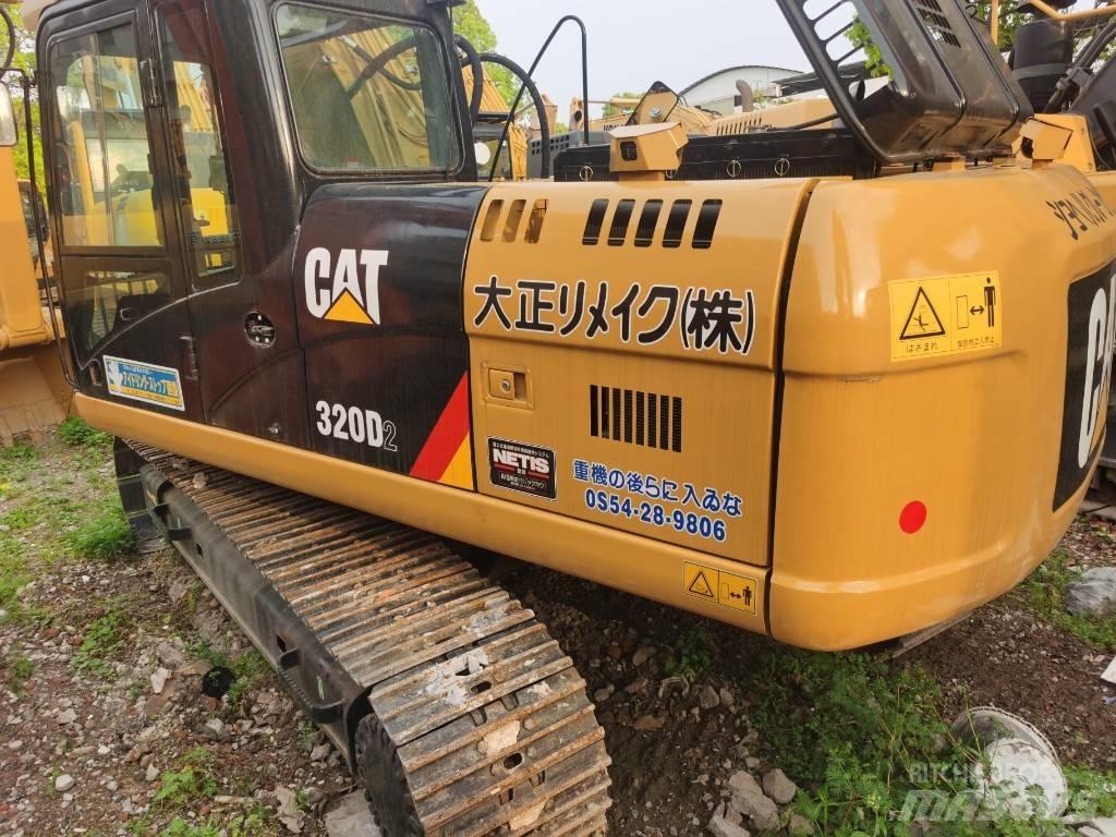 CAT 320 D2 Excavatoare pe șenile
