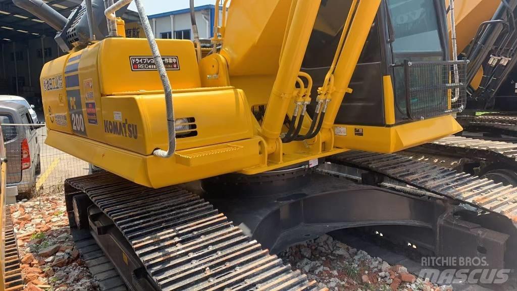 Komatsu PC 200-8N1 Excavatoare pe șenile
