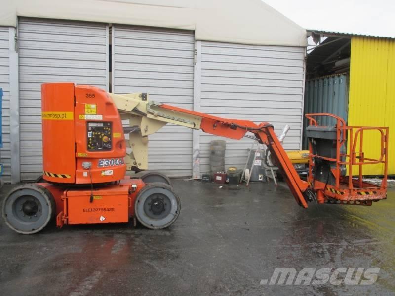 JLG E 300 AJ Nacele cu brat articulat