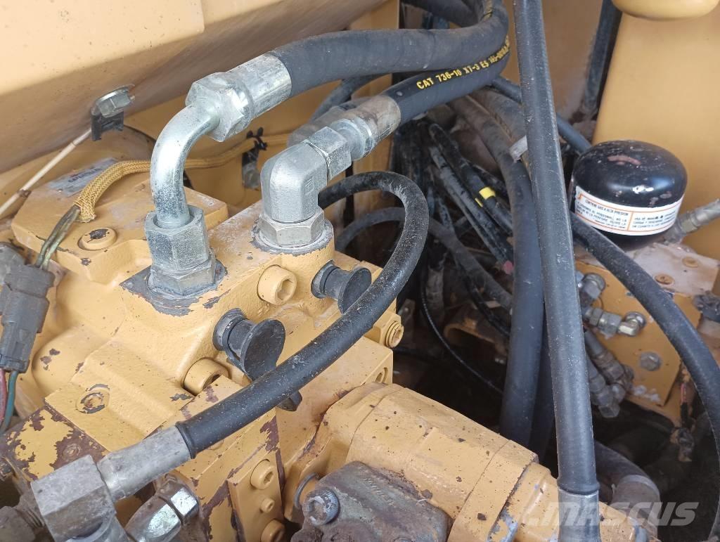 CAT 307 B Excavatoare 7t - 12t
