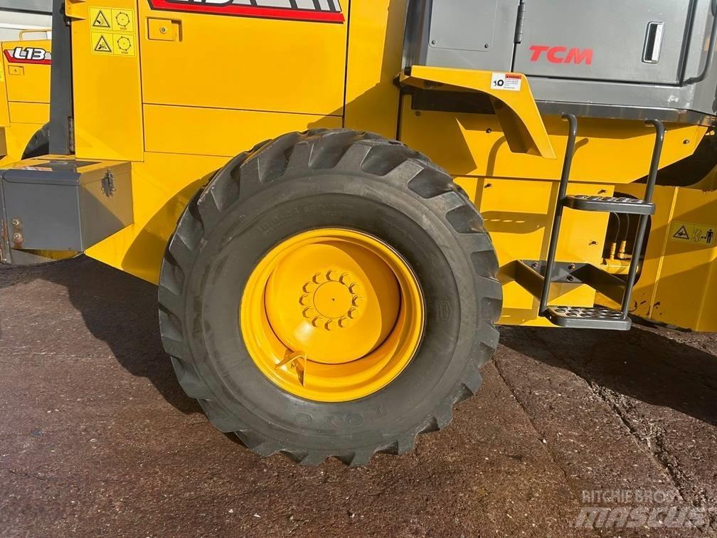 TCM Loading Shovel Incarcator pe pneuri
