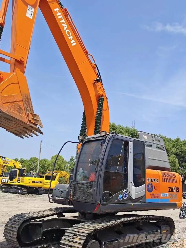 Hitachi ZX200 Excavatoare pe șenile
