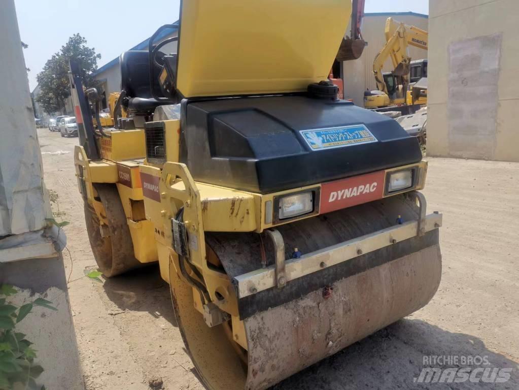 Dynapack cc142 Compactoare monocilindrice