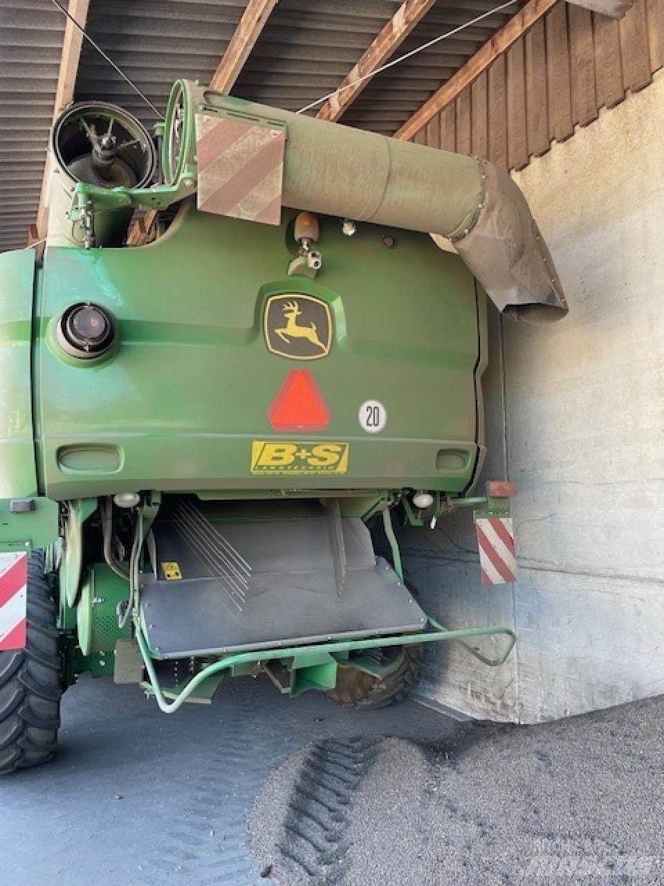 John Deere S 680 i Combine de secerat