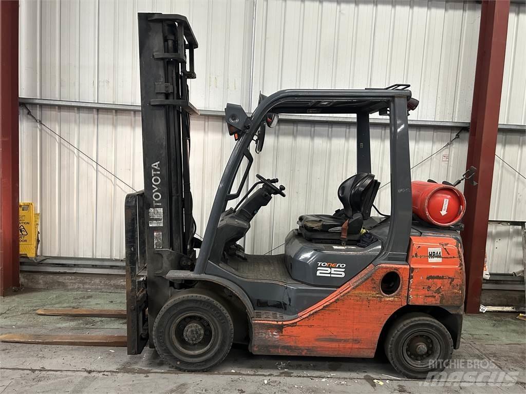 Toyota 02-8FGF25 Stivuitor GPL