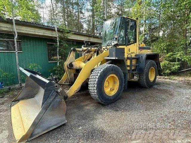 Komatsu WA 180-3 Incarcator pe pneuri