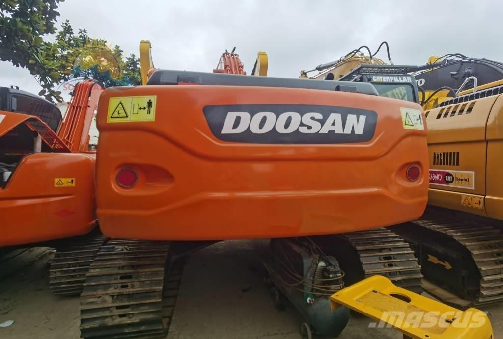 Doosan DX 225 LC Excavatoare pe șenile
