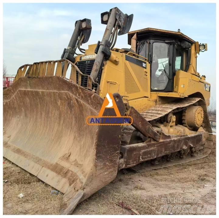 CAT D8T bulldozers Buldozere pe senile