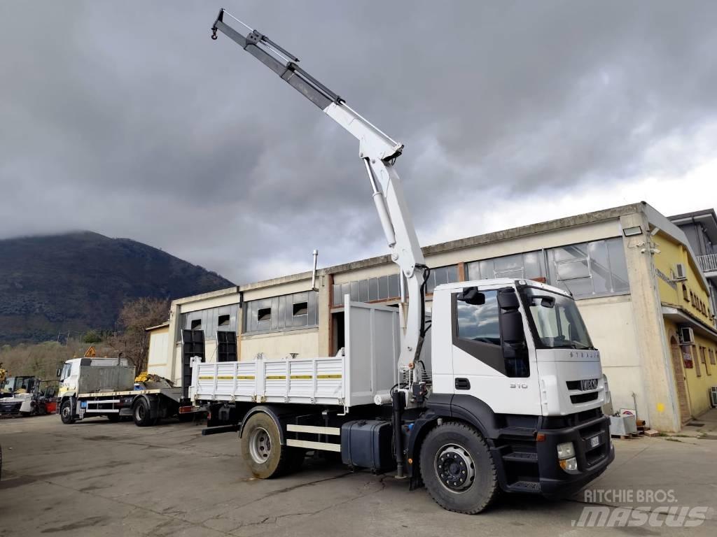 Iveco STRALIS 190S31 Camioane cu macara
