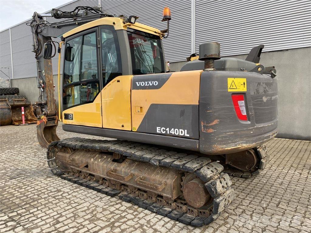 Volvo EC140 Excavatoare pe șenile
