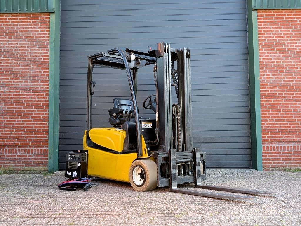 Yale ERP 20 VT Stivuitor electric