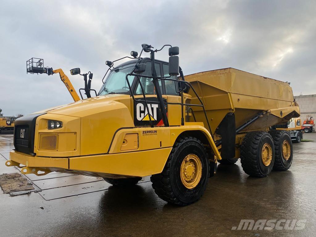 CAT 725C2 NVT Transportoare articulate