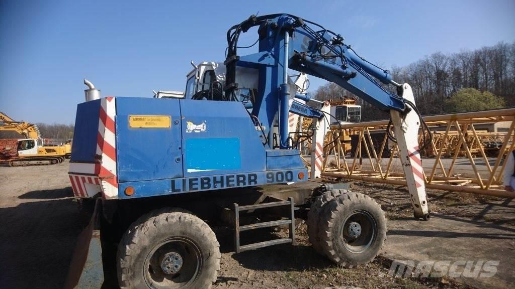 Liebherr A900-C Excavatoare cu roti