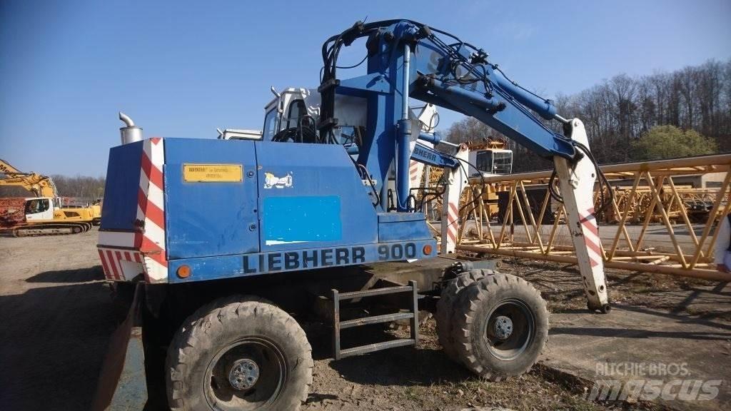 Liebherr A900-C Excavatoare cu roti
