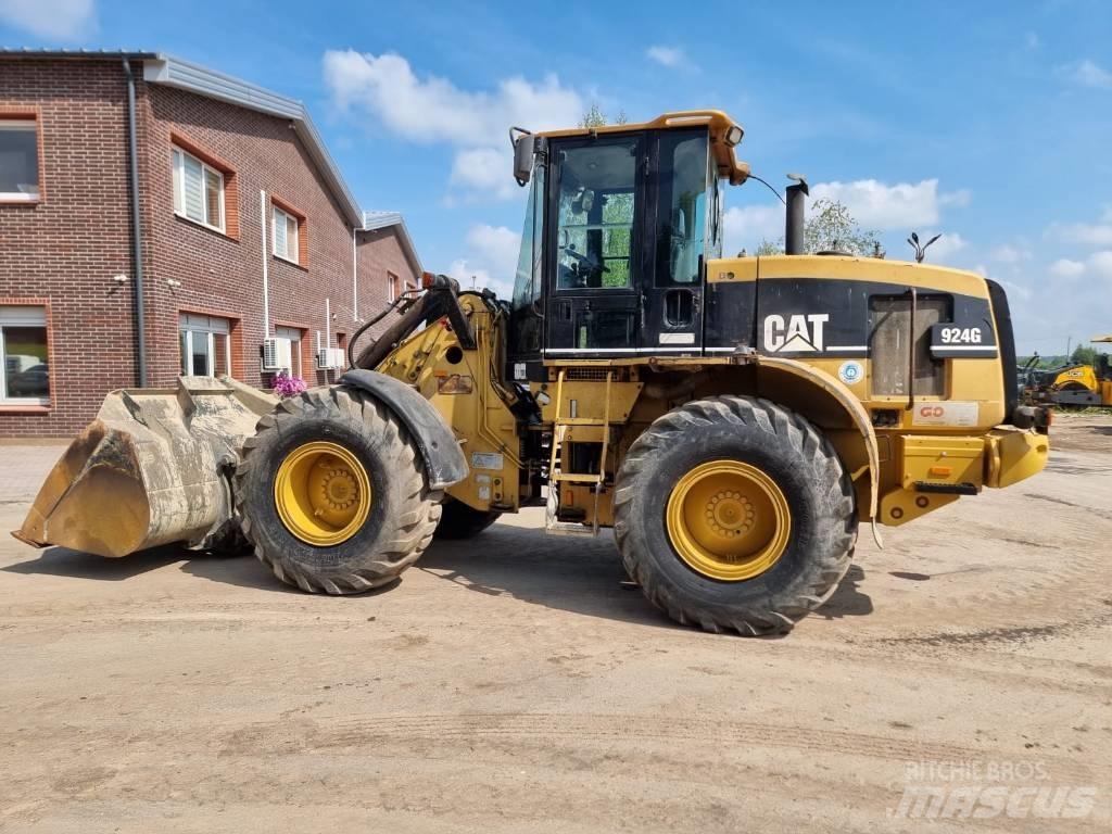 CAT 924 G Incarcator pe pneuri