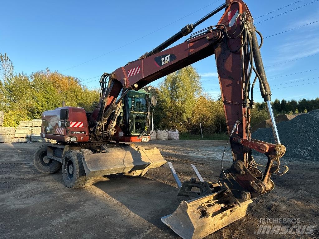 CAT 313 D Excavatoare cu roti