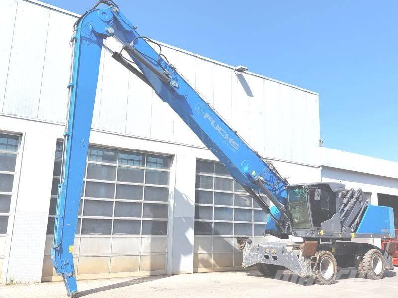 Fuchs MHL 360 F Paleta de manipulare