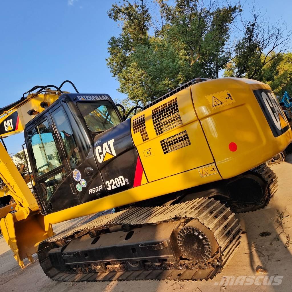 CAT 320 D Excavatoare pe șenile
