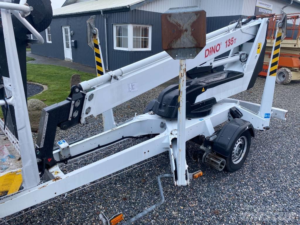Dino 135 T Platforme aeriene montate pe remorca