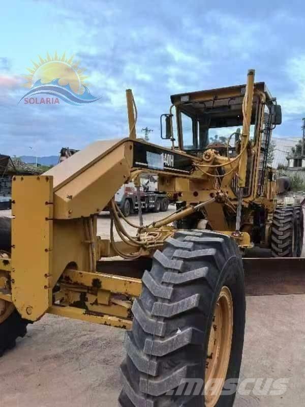 CAT 140 H Gredere