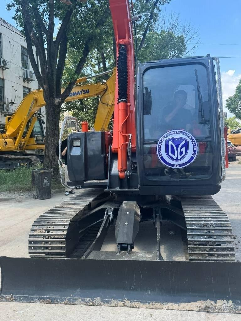 Hitachi ZX 70 Excavatoare pe șenile
