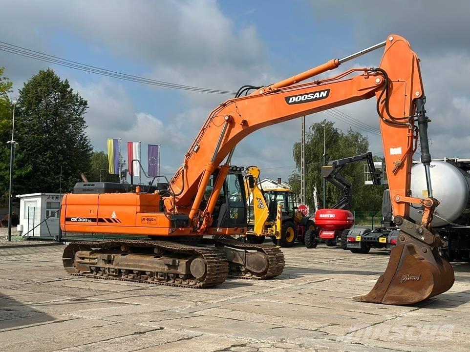Doosan DX 300 LC-3 Excavatoare pe șenile
