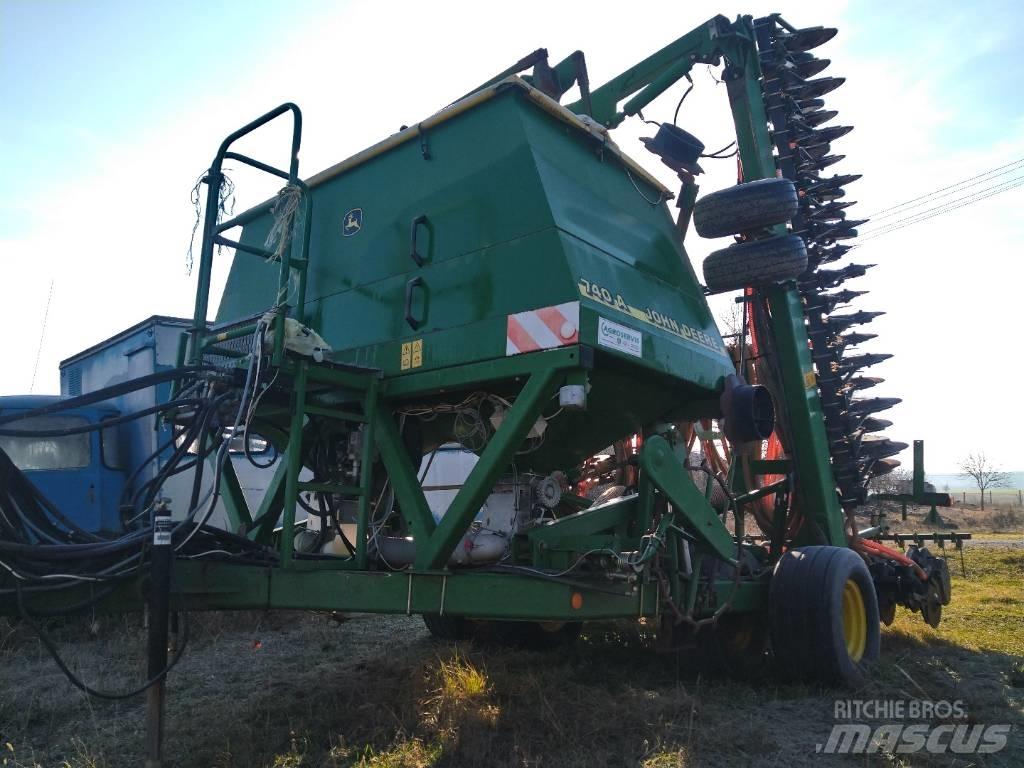 John Deere 740 A 9m Perforatoare