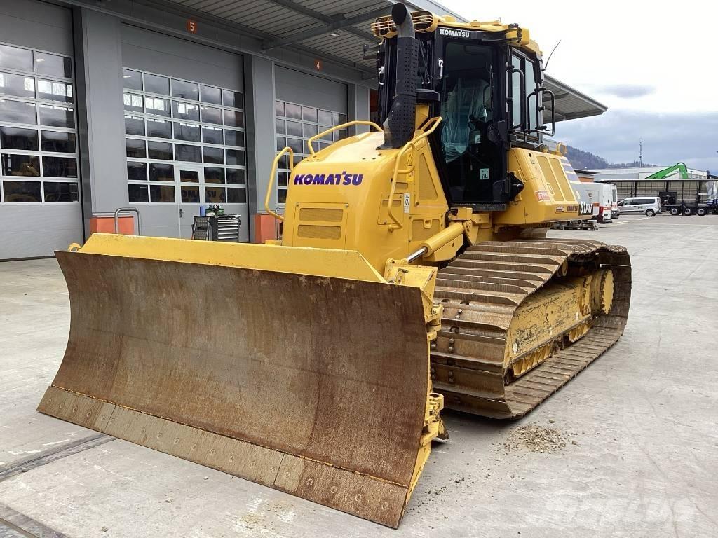 Komatsu D 61 PXi-24 Buldozere pe senile