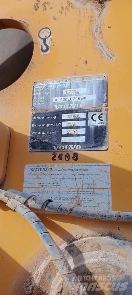 Volvo L 220 E Incarcator pe pneuri