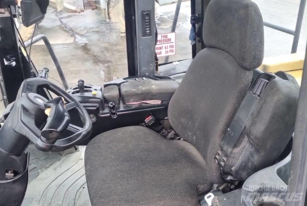 CAT 966 G Incarcator pe pneuri