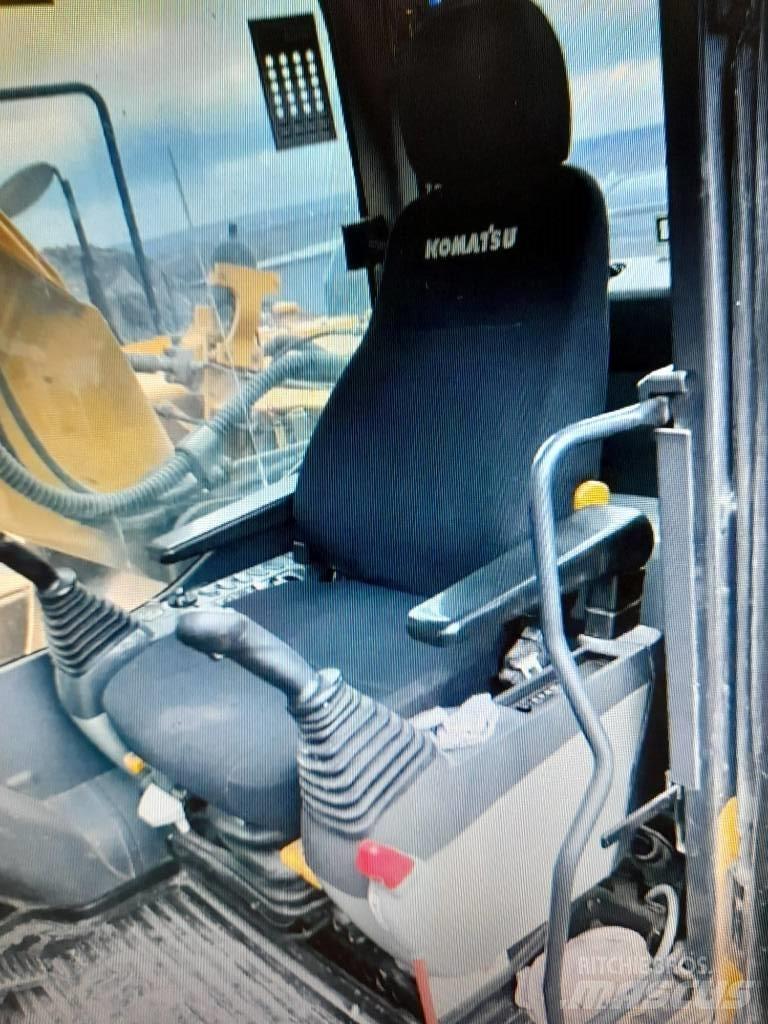 Komatsu HB 215 LC-1 Excavatoare pe șenile
