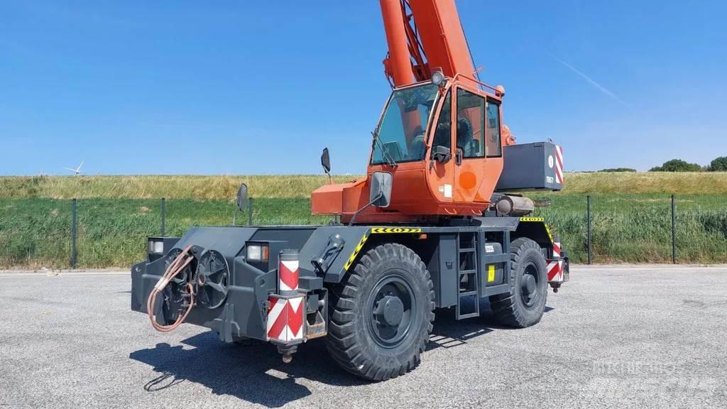 Terex RC30 Macara teren accidentat