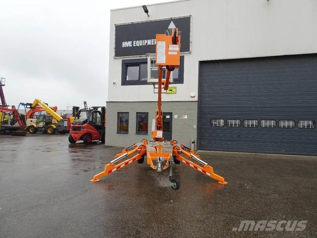 Thomas 150NW Platforme aeriene montate pe remorca