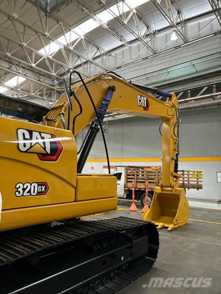 CAT 320 Excavatoare pe șenile
