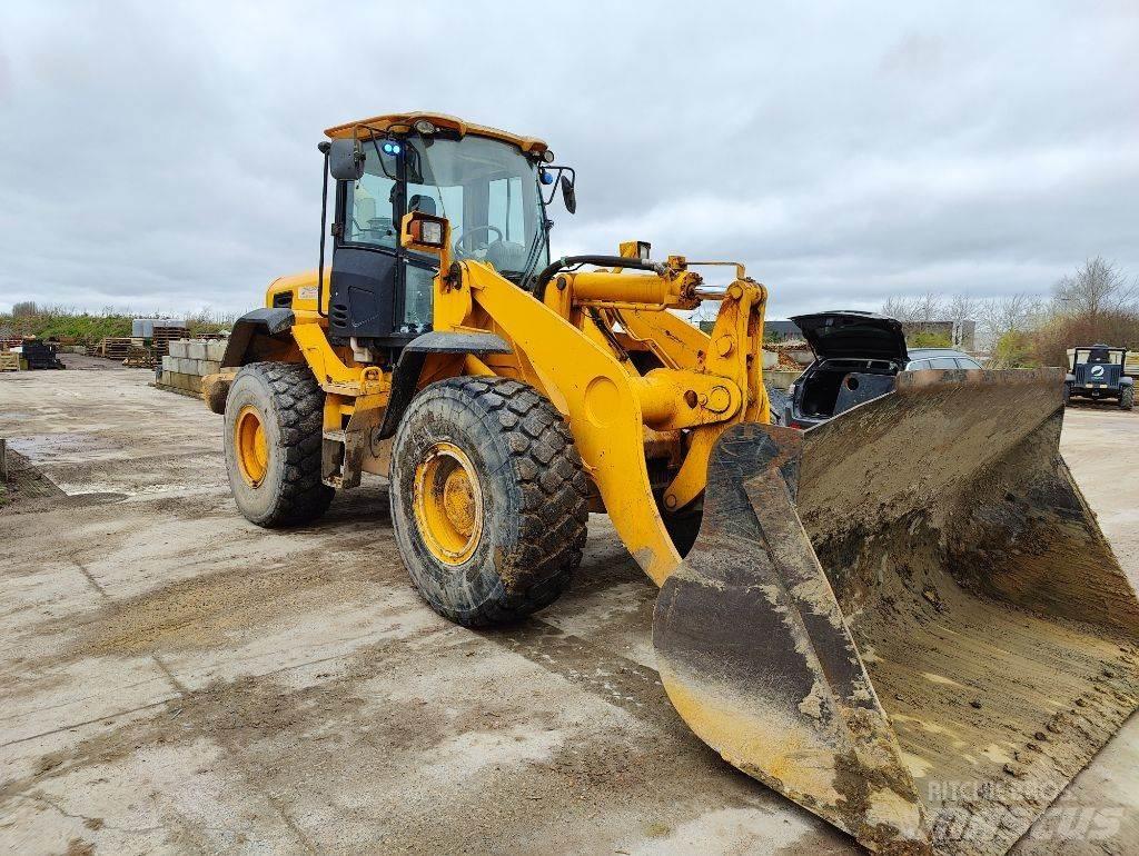 JCB 436 Incarcator pe pneuri