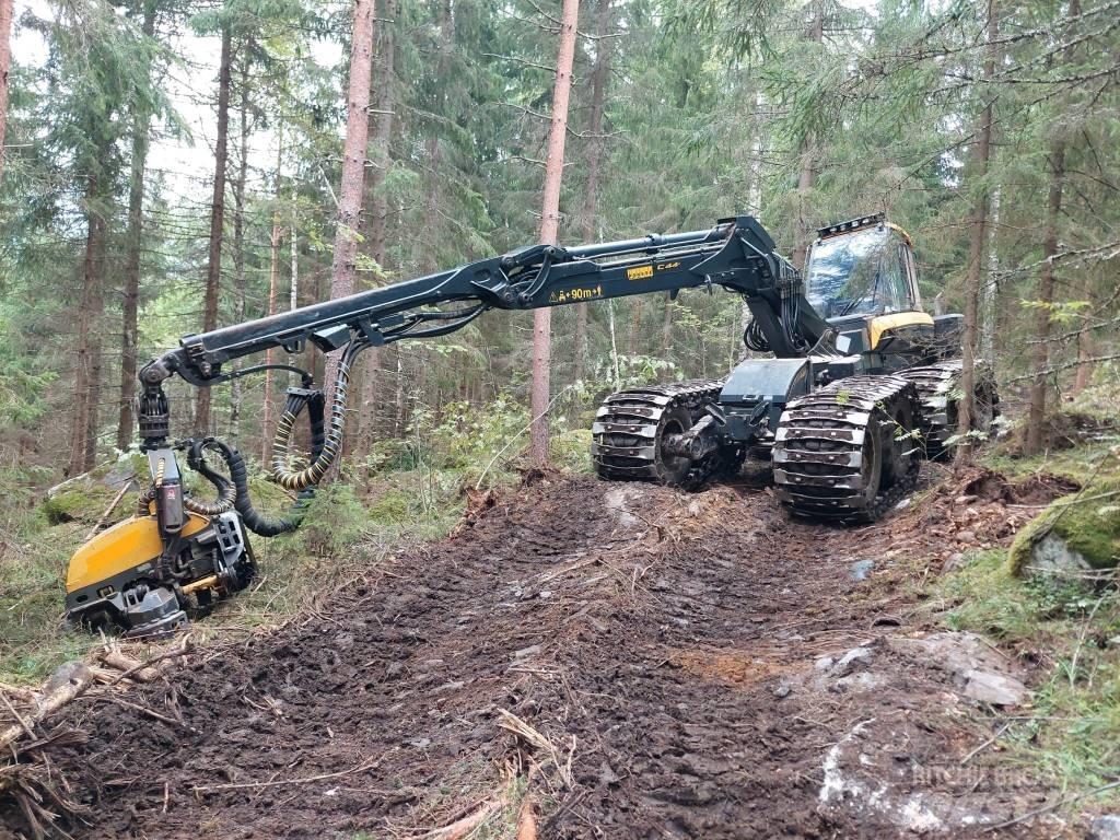 Ponsse FOX 8W Combine forestiere