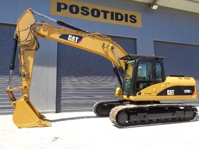 CAT 323 D L Excavatoare pe șenile
