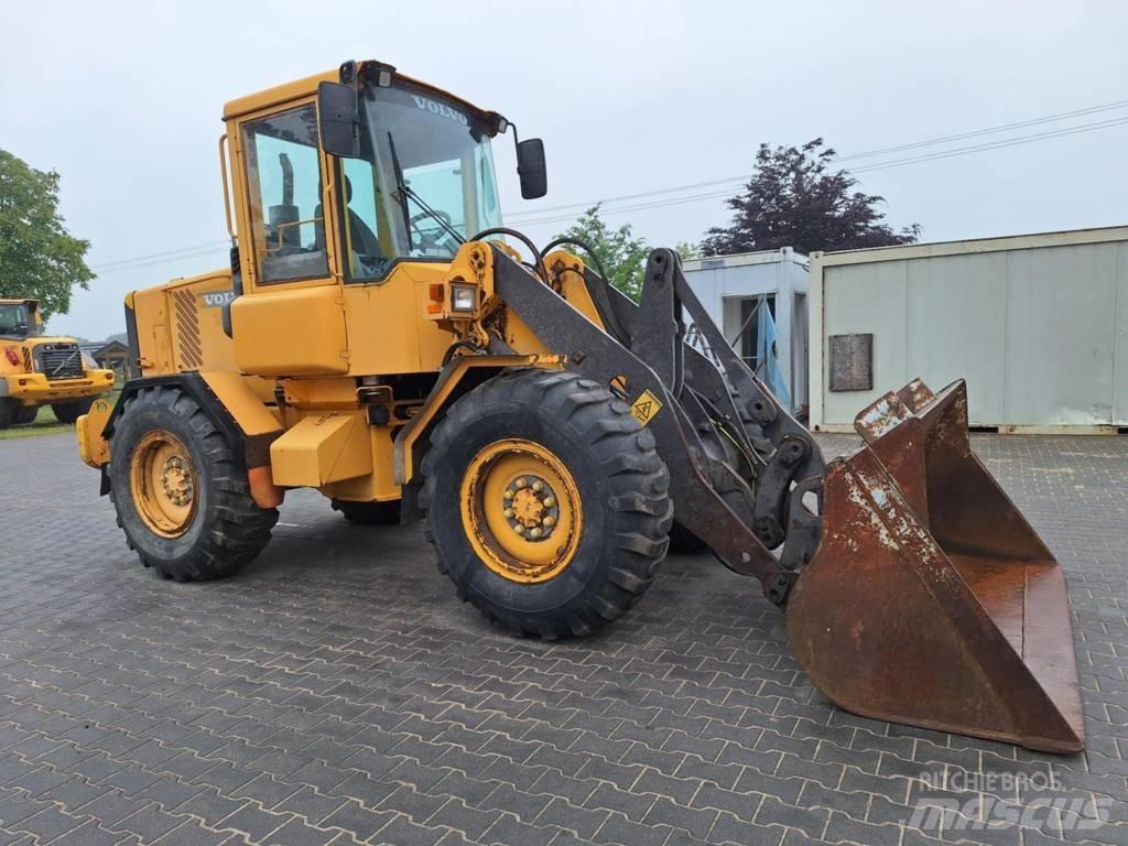 Volvo L 50 D Incarcator pe pneuri