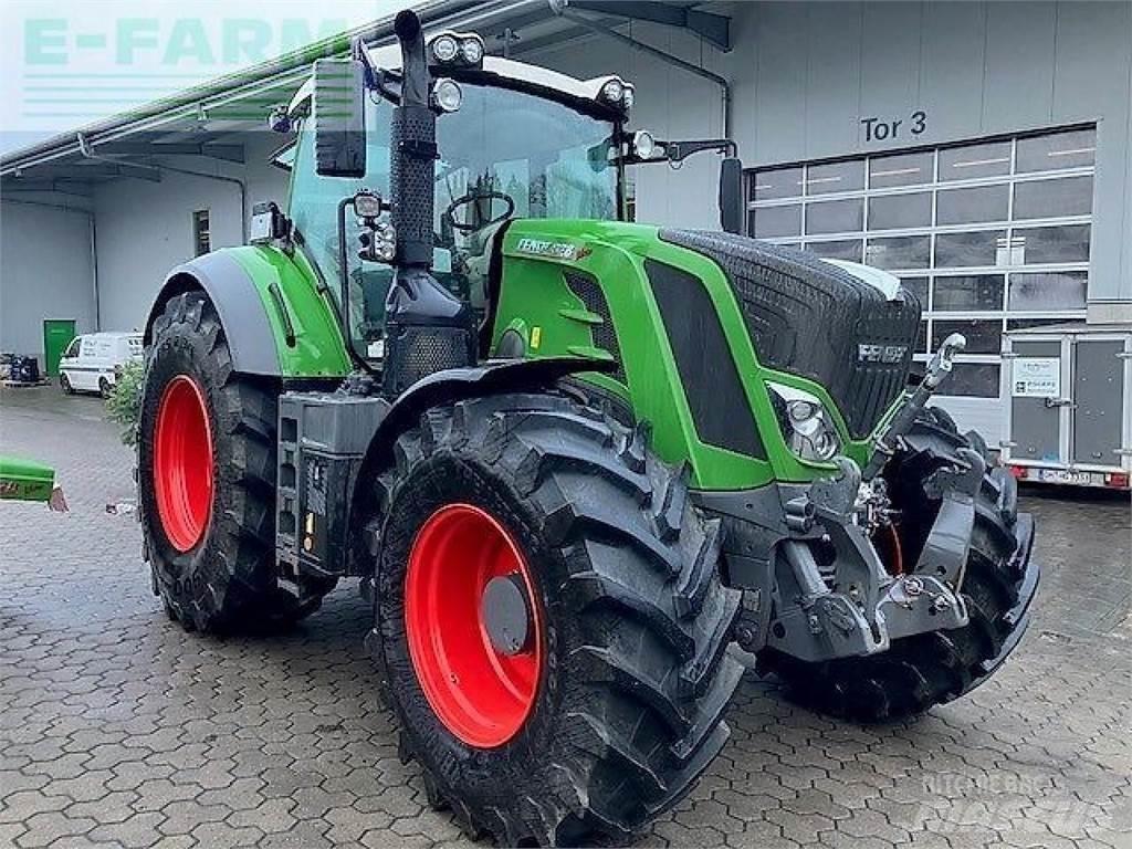 Fendt 828 s4 profi+ Tractoare