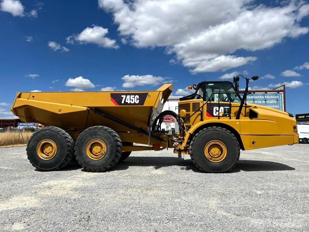 CAT 745 C Transportoare articulate