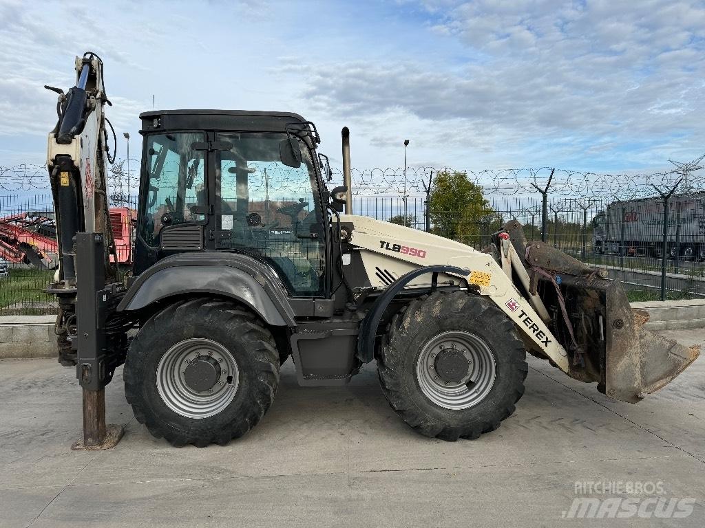 Terex TLB 990 Buldoexcavatoare