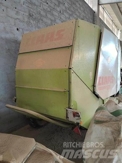 CLAAS ROLLANT66 Masina de balotat cilindric