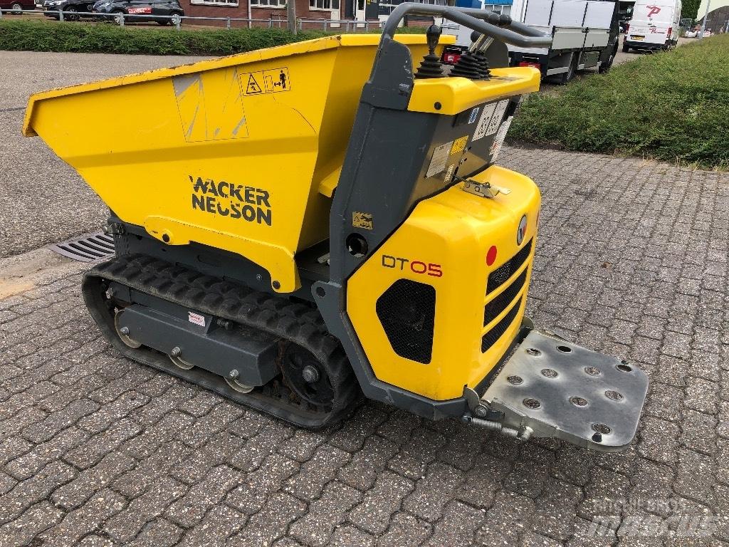 Wacker Neuson DT 05 Autobasculante cu senile