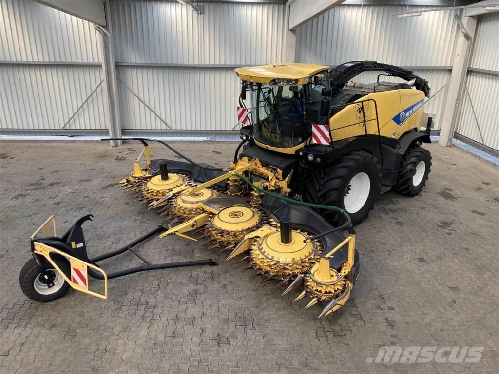New Holland FR700 Forajere cu autopropulsare