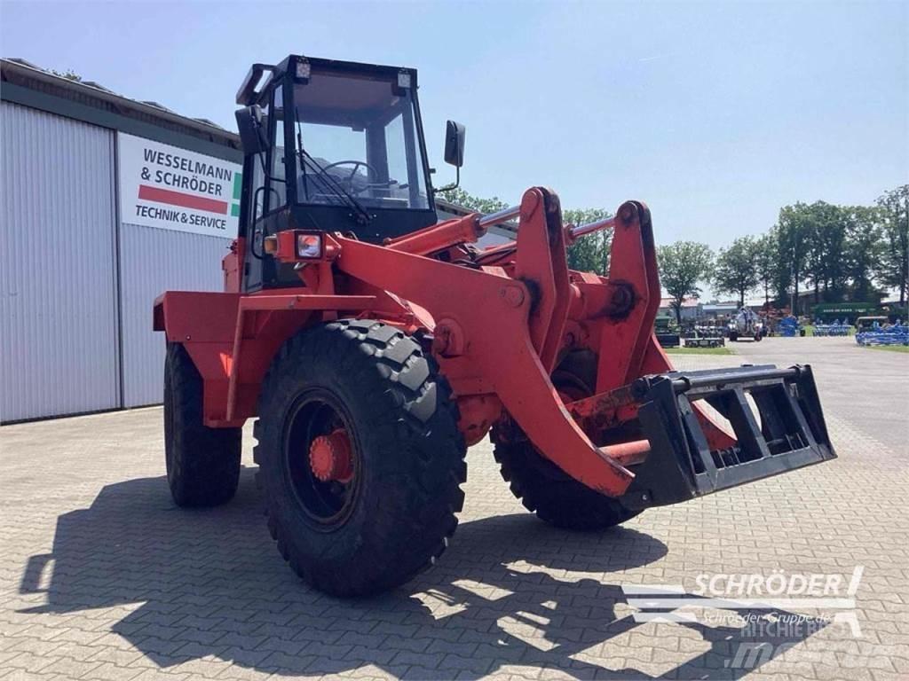 O&K L 15 Incarcator pe pneuri