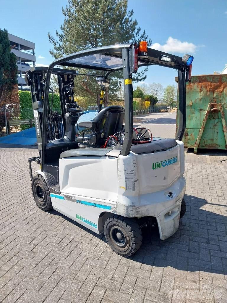 UniCarriers MX 25 Stivuitor electric