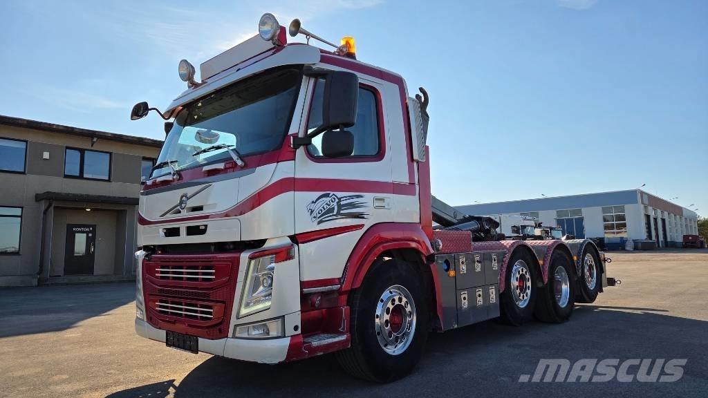 Volvo FM460 8X2*6 Camion cu carlig de ridicare